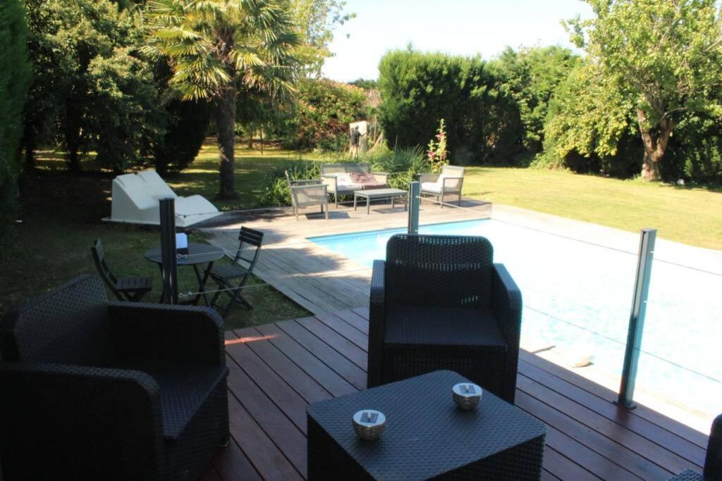 Entre Piscine Et Mer Tonnay-Charente Zewnętrze zdjęcie